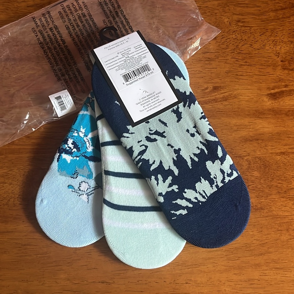 Vera Bradley Low Cut Liner Socks - Picture 3 of 5